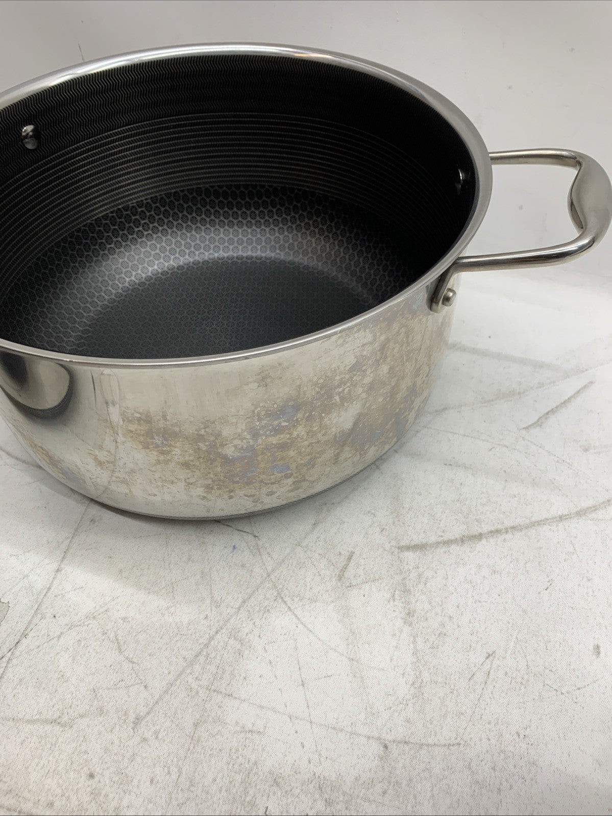 HexClad Hybrid Nonstick 6-Piece Pot Set 8, 3 & 2 Qt Pots with Cover Lids - USED