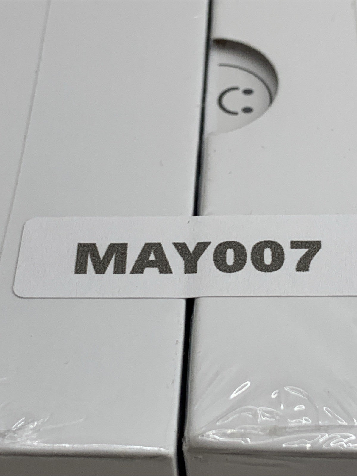 Remote Control Page Turner YX-KR001-2  for Kindle Reading Novels/Comic Lot Of 2