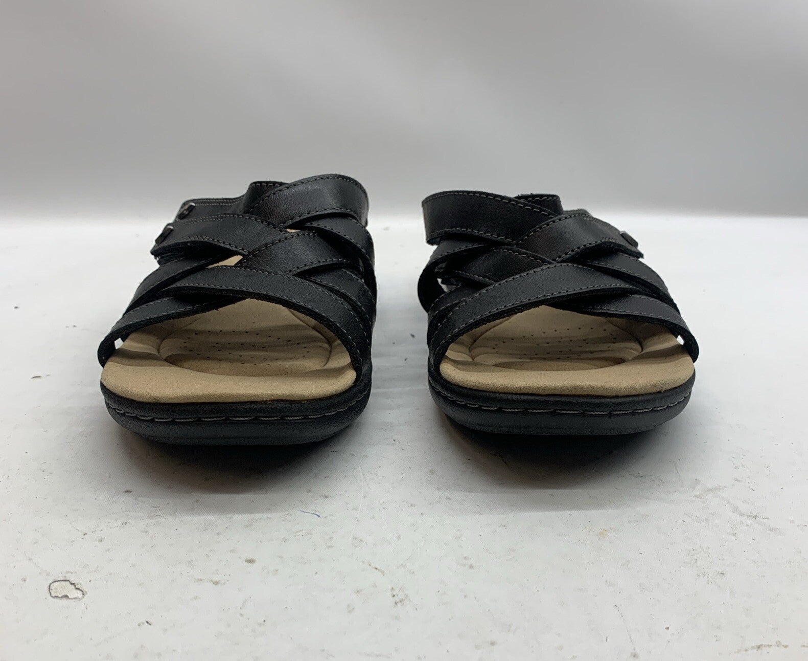 Women's Clarks Laurieann Bali Sandals Black Leather Size 9 Open Toe Slip-on