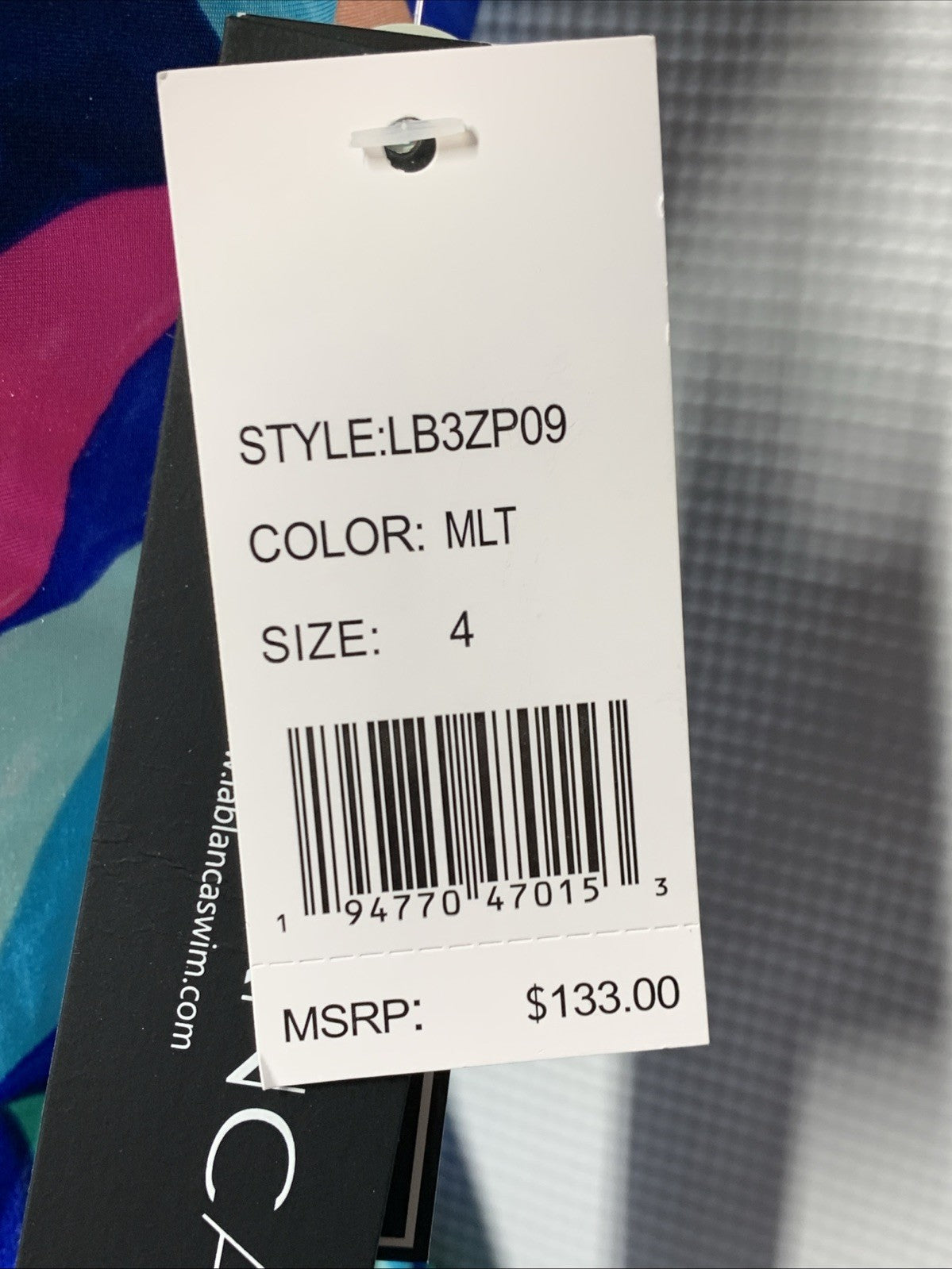 La Blanca Women’s Painted Leaves Reversible Plunge One Piece 4 Swimwear LB3ZP09