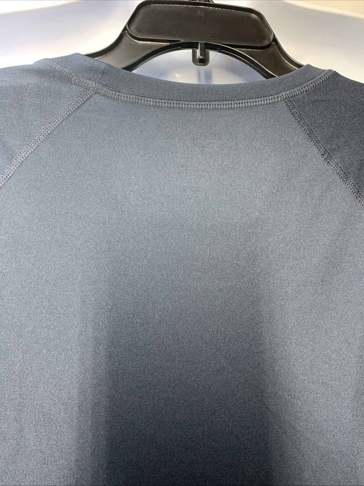 Men's Speedo Easy Short Sleeve Loose Fit Swim Tee Shirt Navy Black Size Large