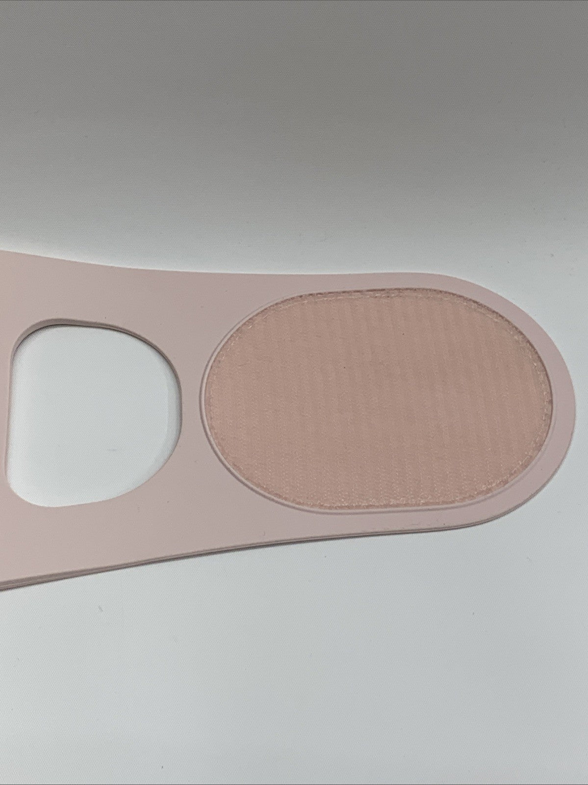 LED Face Mask Light Therapy, 4 Modes Portable Red Light Therapy for Face,2000MAH