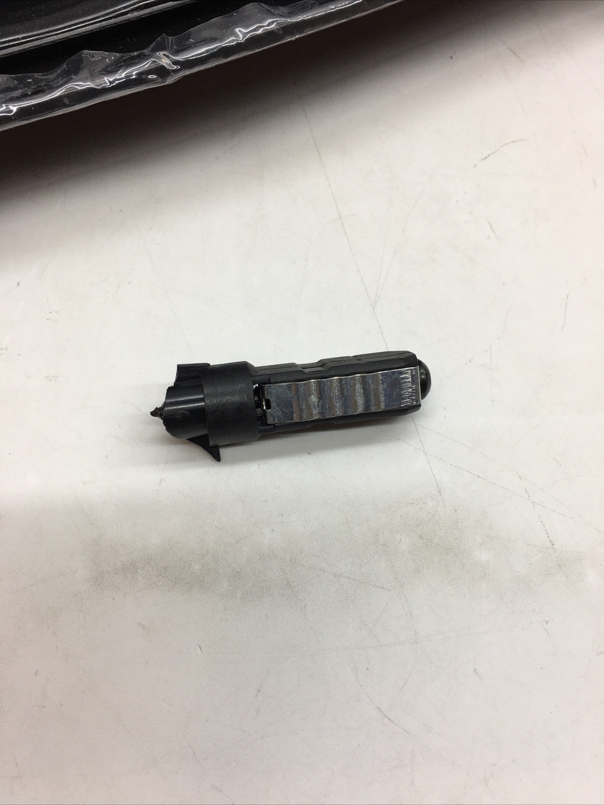 Board Road LED Tail Lights Assembly 12V Red For 2014-2018 Chevy Silverado 1500