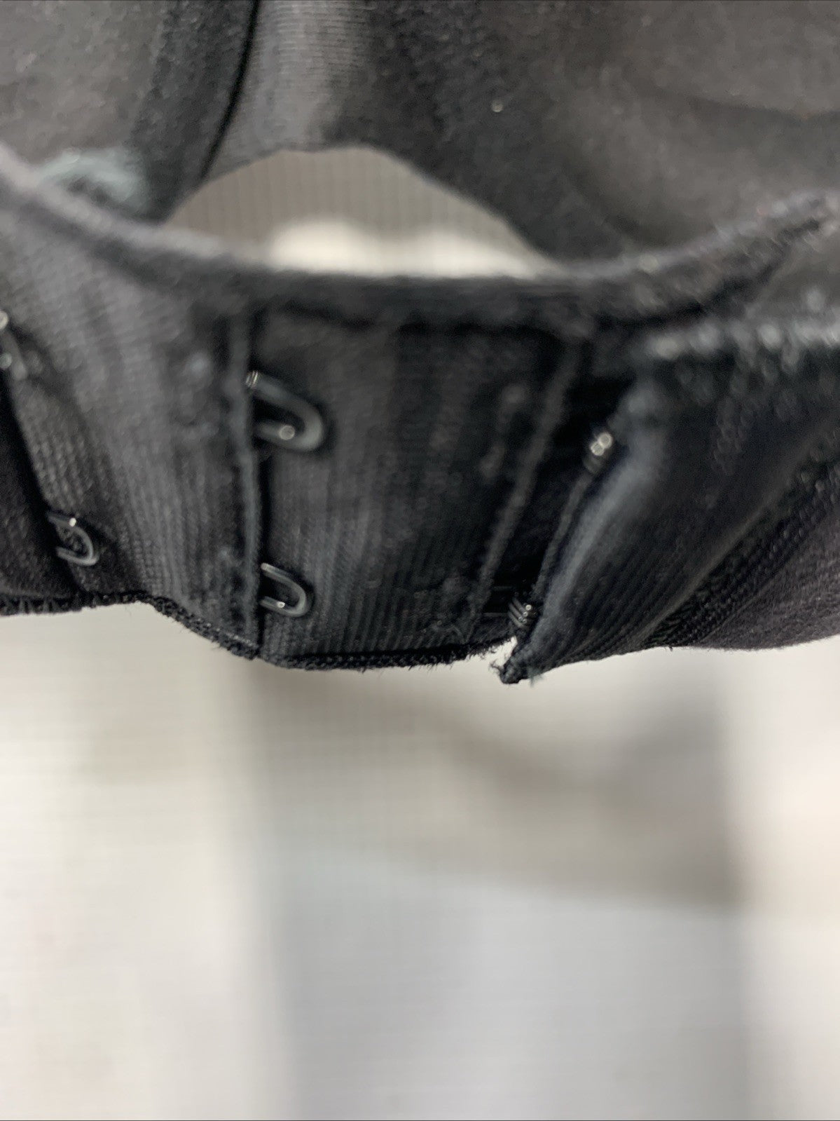 Maidenform 09417 Women's Bra Black 34D Custom Lift Strapless Underwire Padded