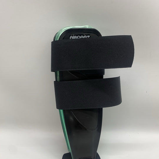 Aircast AC141AB08 Air-Stirrup Ankle Brace - Adjustable Support for Fast Recovery