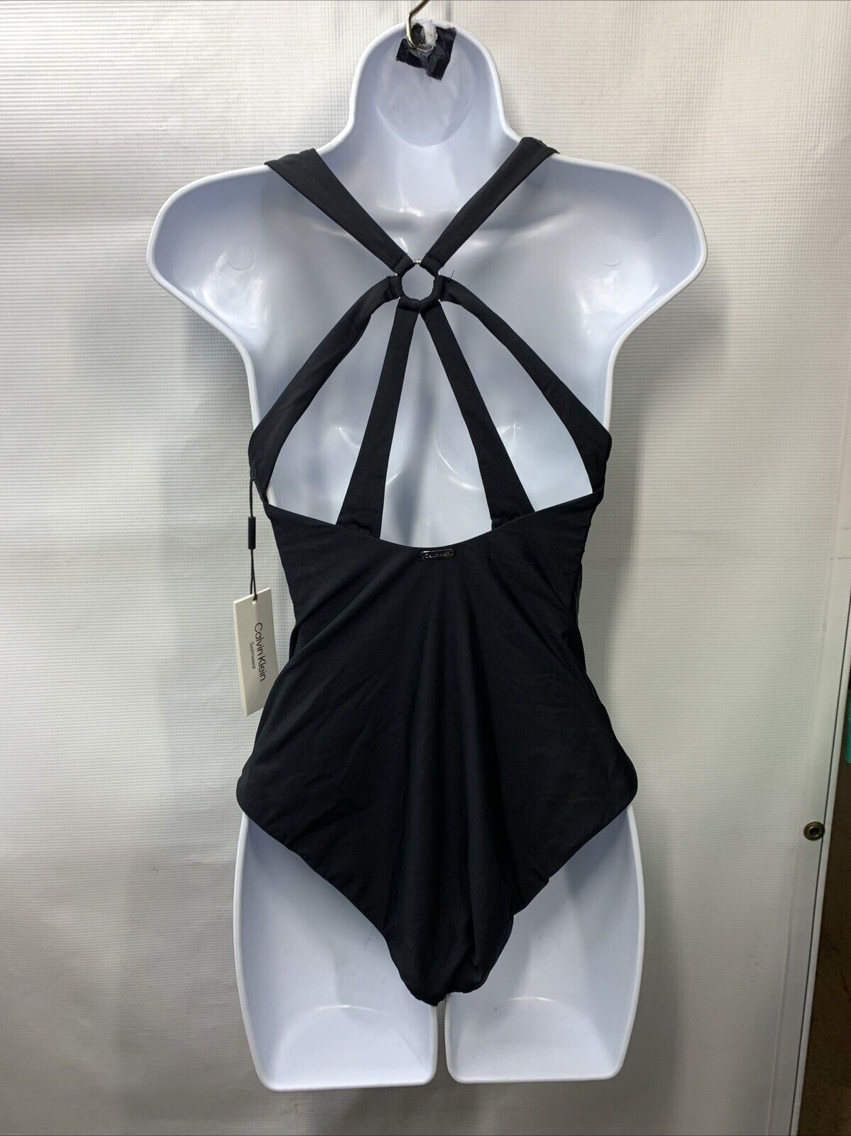Calvin Klein Women's V-neck Twist Front Tummy Control One Piece Swimsuit Size 8