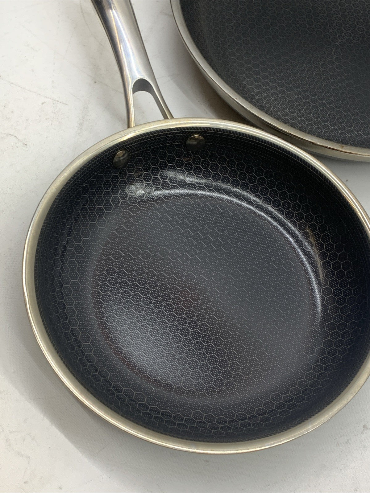 HexClad Hybrid Nonstick Cookware 7-Piece Pan Set with Cover Lid and Wok - USED